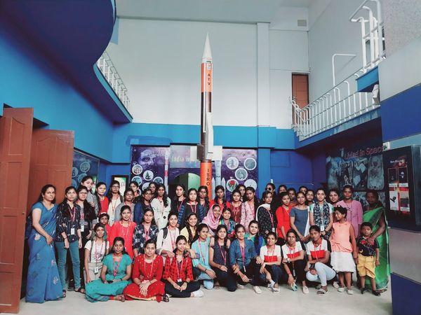 Department of EEE industrial visit to Priyadarshini Planetarium, Thiruvananthapuramq